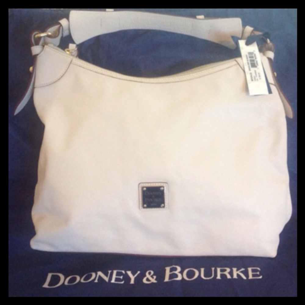 🎉Host Pick🎉 Dooney & Bourke Shoulder Slouch - Picture 2 of 8